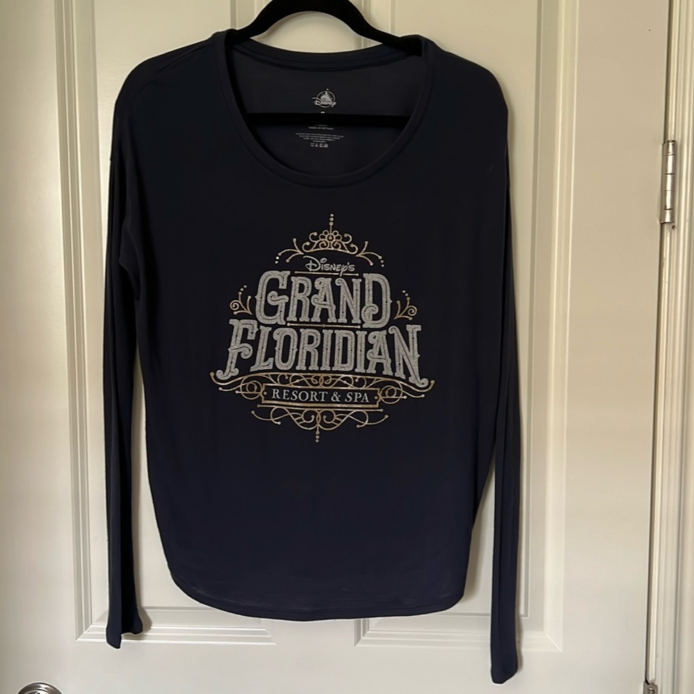 EUC Disney Grand Floridian long sleeved top, sz S
